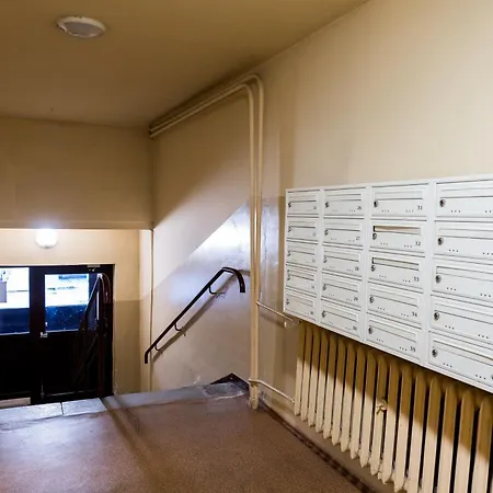 Apartment Debiec Pleasant *