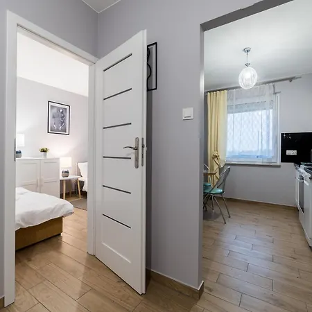 Apartment Debiec Pleasant Poznan